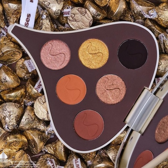 Glamlite Makeup Glamlite Hershey Kisses Eyeshadow Palette Milk Chocolate With Almonds Poshmark